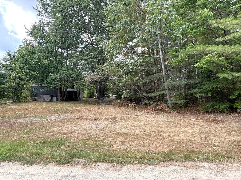 More Photos Of 434 Tate Rd, Corinth Trailer Camper Park For Sale