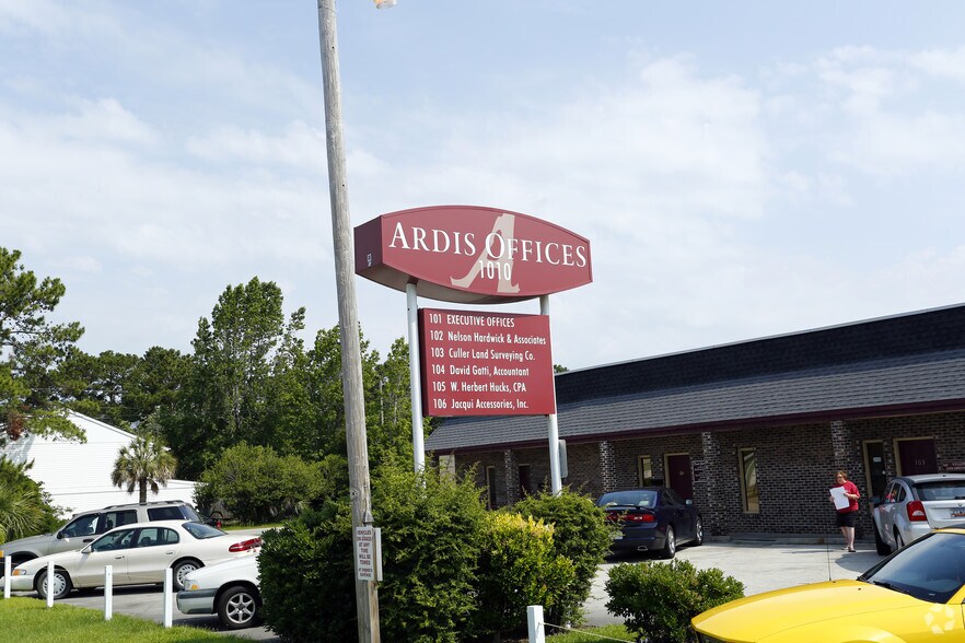 More Photos Of 1010 5th Ave N, Myrtle Beach Office For Lease