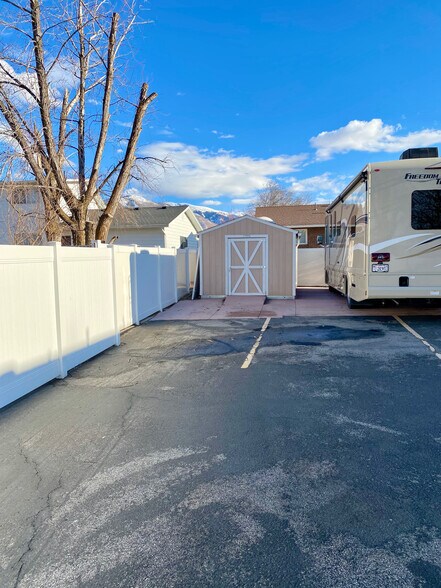 More Photos Of 579 S Main St, Kaysville Office For Sale