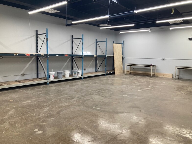 More Photos Of 1245 Hartrey Ave, Evanston Flex For Lease