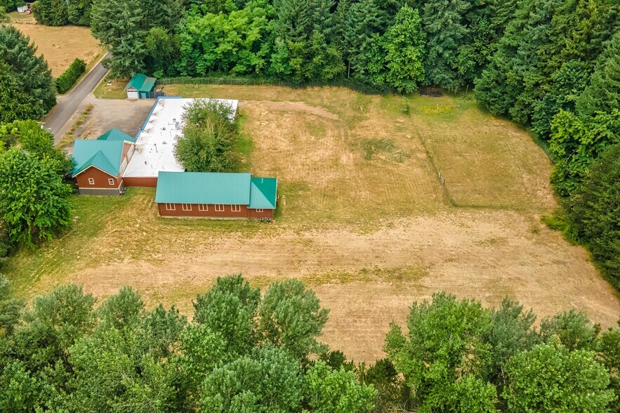 More Photos Of 41515 SE Thomas Rd, Sandy Schools For Lease