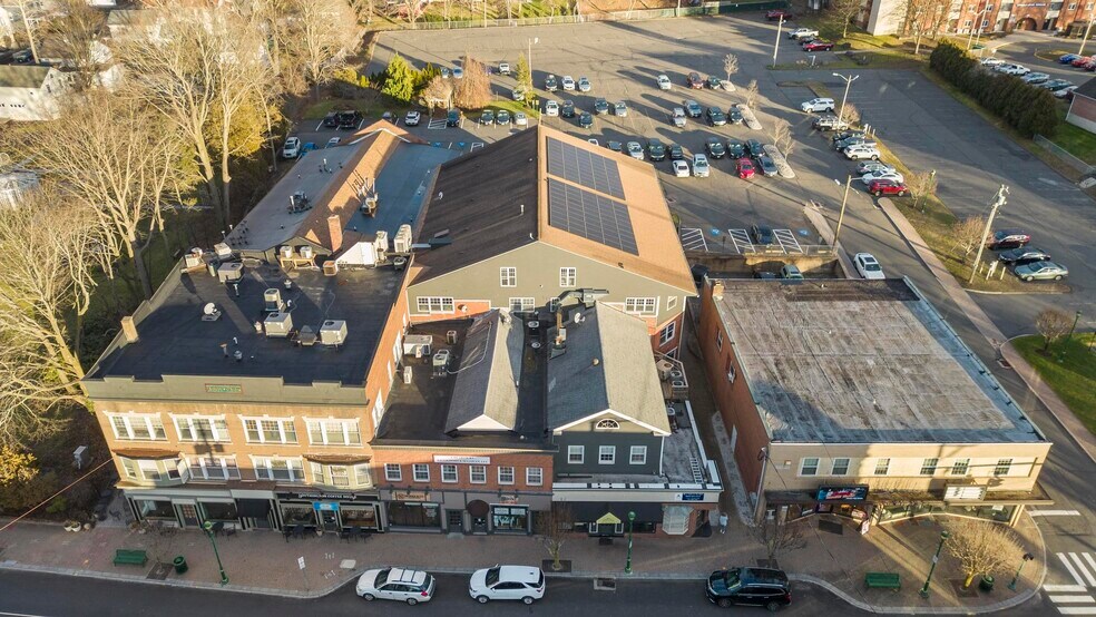 More Photos Of 51 N Main St, Southington Office For Lease