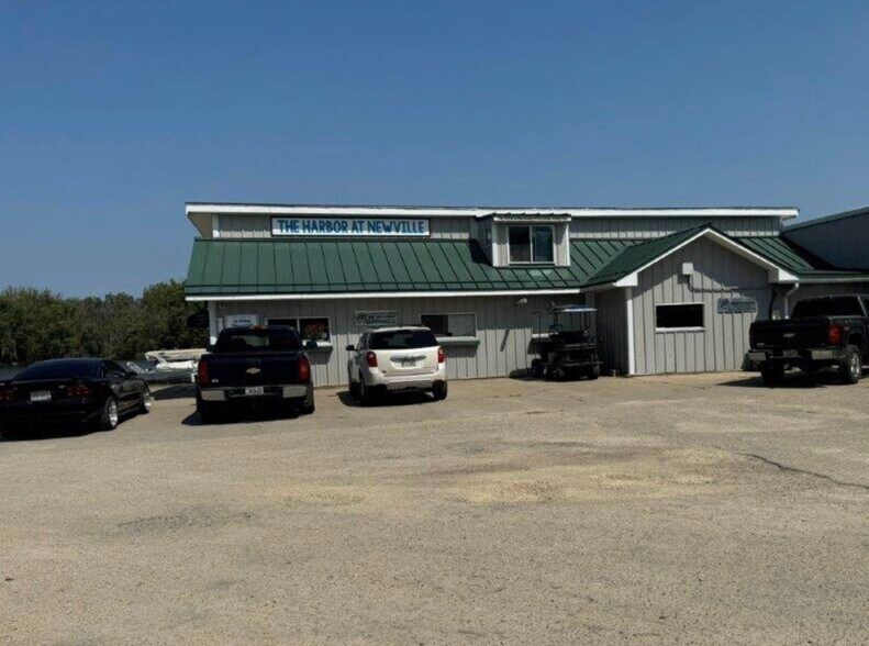 More Photos Of 807 E Harbor Rd, Milton Marina For Sale