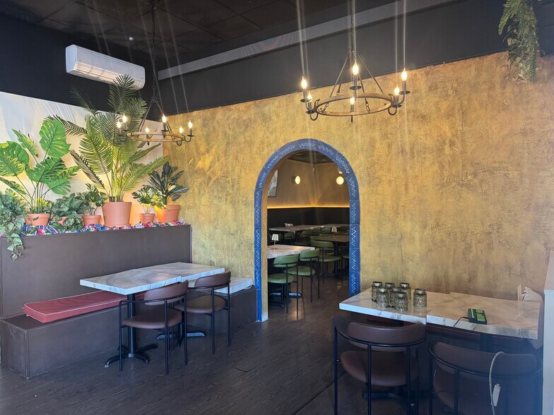 More Photos Of 906 W Beech St, Long Beach Storefront Retail Residential For Sale