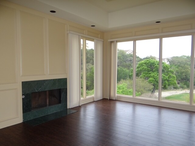 More Photos Of 19210 Huebner Rd, San Antonio Office For Lease