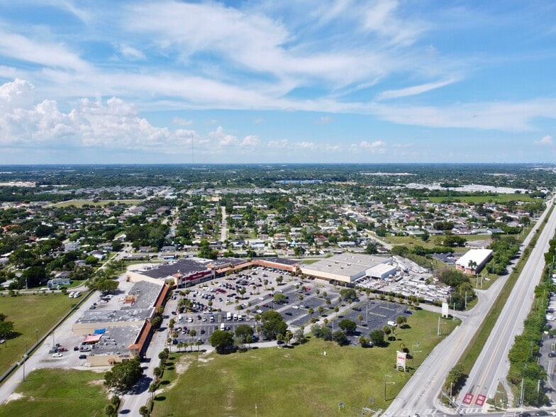 More Photos Of 30200 Old Dixie Hwy, Homestead Storefront For Sale