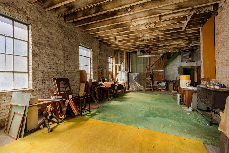 More Photos Of , New Orleans Unknown For Sale