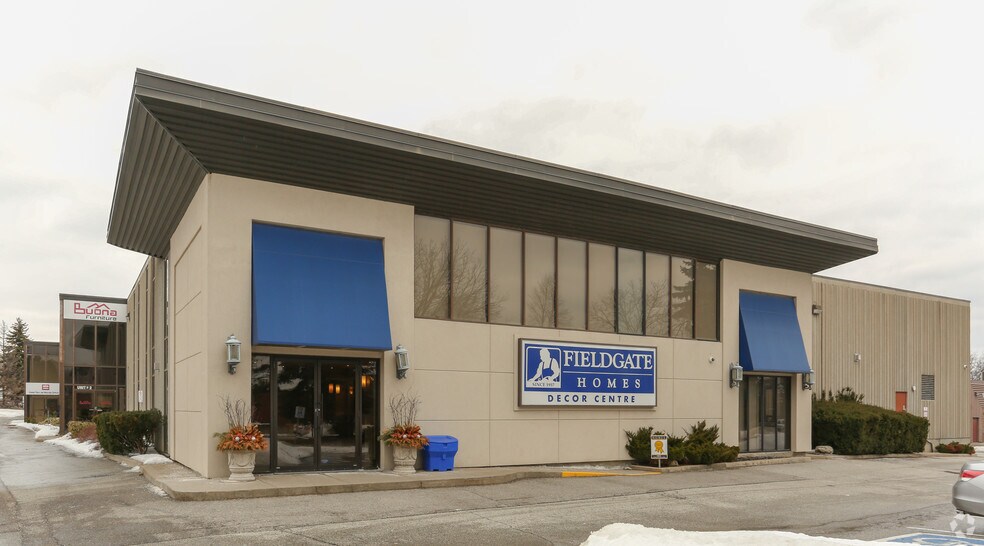 More Photos Of 145 W Beaver Creek Rd, Richmond Hill Light Distribution For Lease