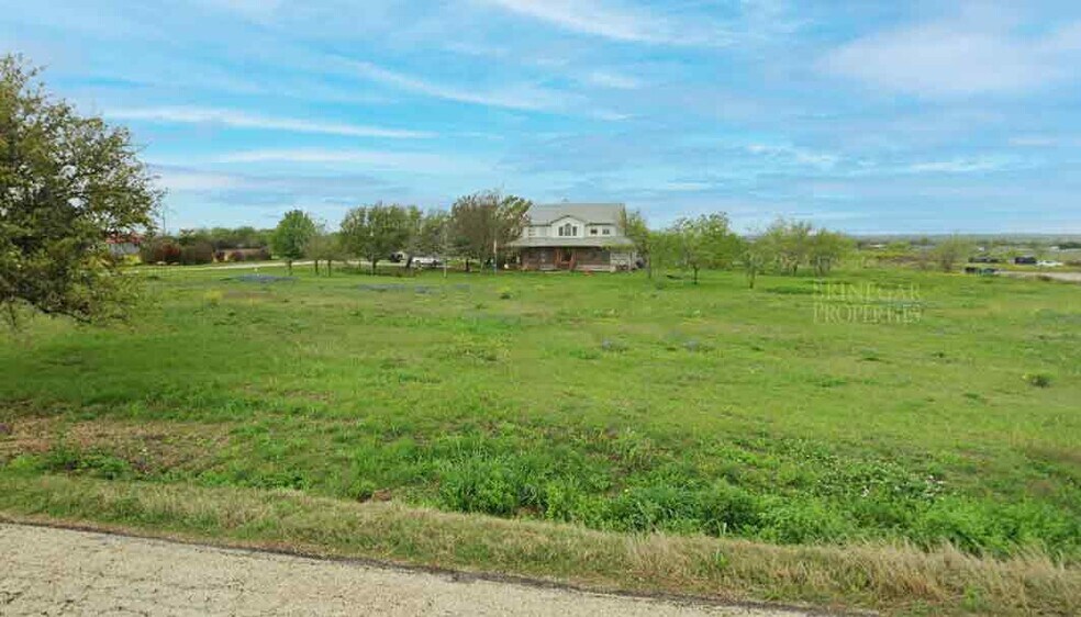 More Photos Of 251 County Road 307, Jarrell Land For Sale