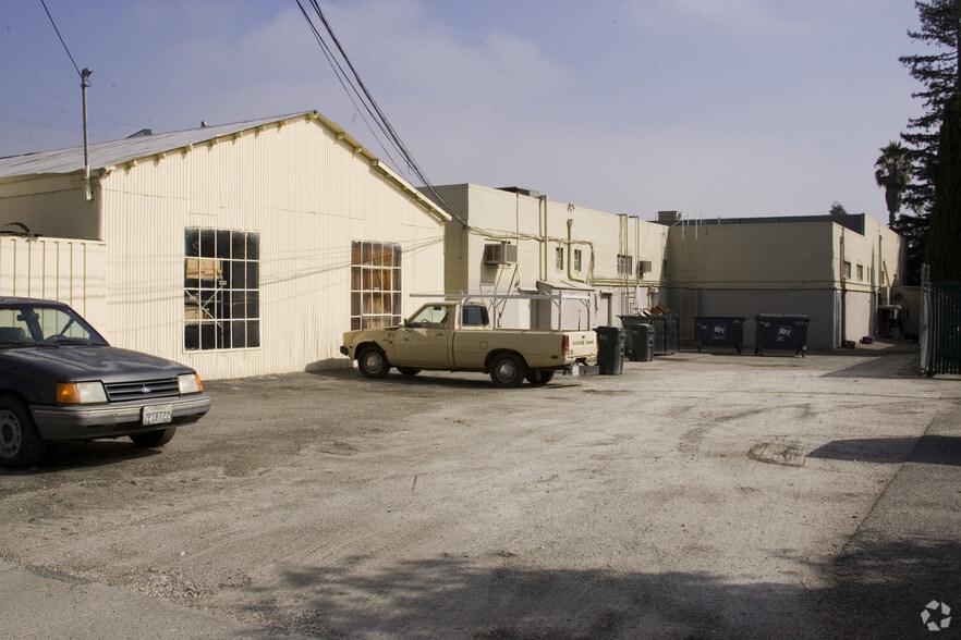 More Photos Of 3115-3137 Jefferson Ave, Redwood City General Retail For Lease