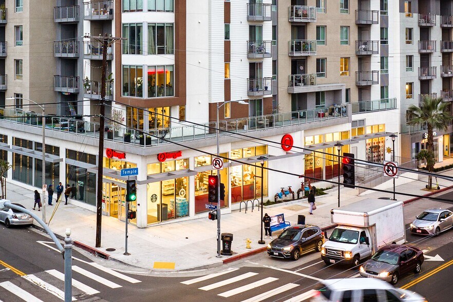 More Photos Of 330 N Westlake Ave, Los Angeles Apartments For Lease