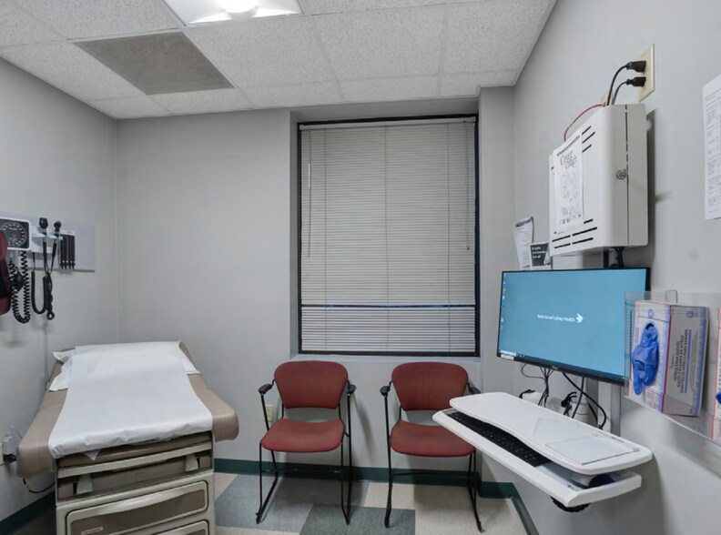 More Photos Of 790 Boston Rd, Billerica Medical For Lease