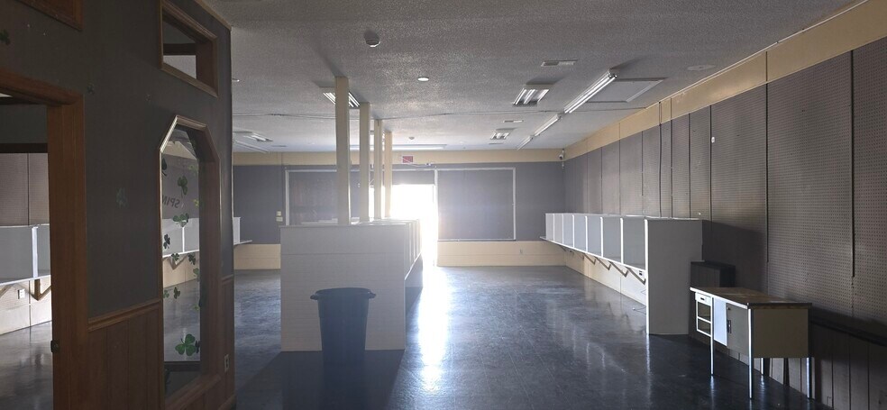 More Photos Of 6441-6451 Yadkin Rd, Fayetteville Unknown For Lease