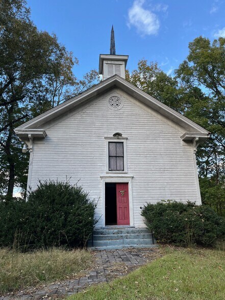 More Photos Of 6540 Cascade Rd, Cascade Religious Facility For Sale