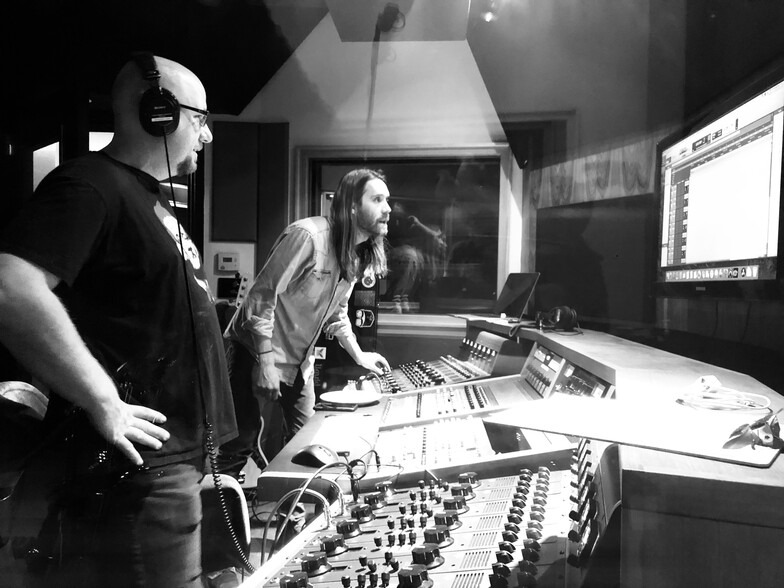 More Photos Of 302 Oceanside Blvd, Oceanside Service For Sale