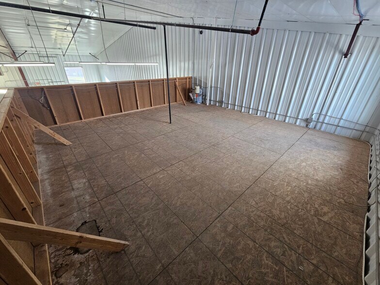 More Photos Of 3612 Galt Ct, Rapid City Warehouse For Lease