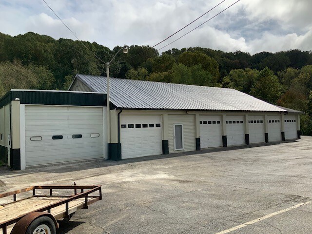 More Photos Of 1068 Yorklyn Rd, Hockessin Warehouse For Lease