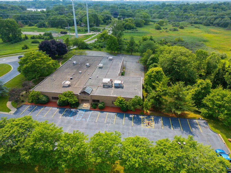 More Photos Of , Lake Orion Unknown For Sale