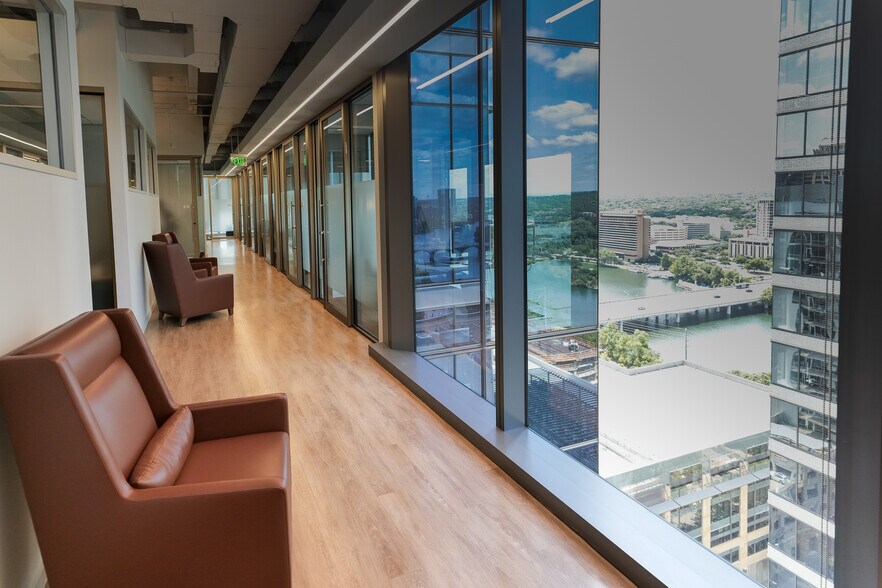 More Photos Of 500 W 2nd St, Austin Office For Lease