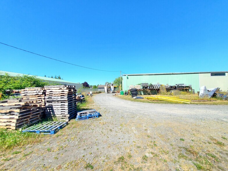 More Photos Of 6881 E 5th Pl, Lynden Industrial For Sale