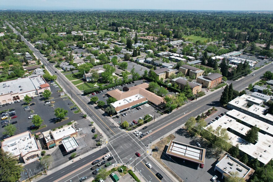 More Photos Of 1290 Fulton Ave, Sacramento General Retail For Sale