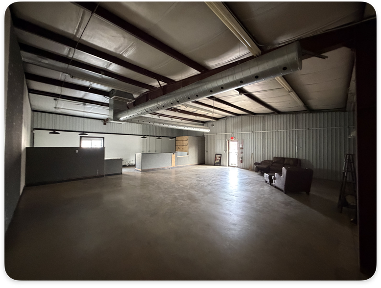 More Photos Of 114 S A St, Skiatook Warehouse For Sale