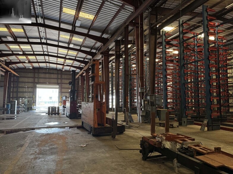 More Photos Of 4342 Michoud Blvd, New Orleans Manufacturing For Sale
