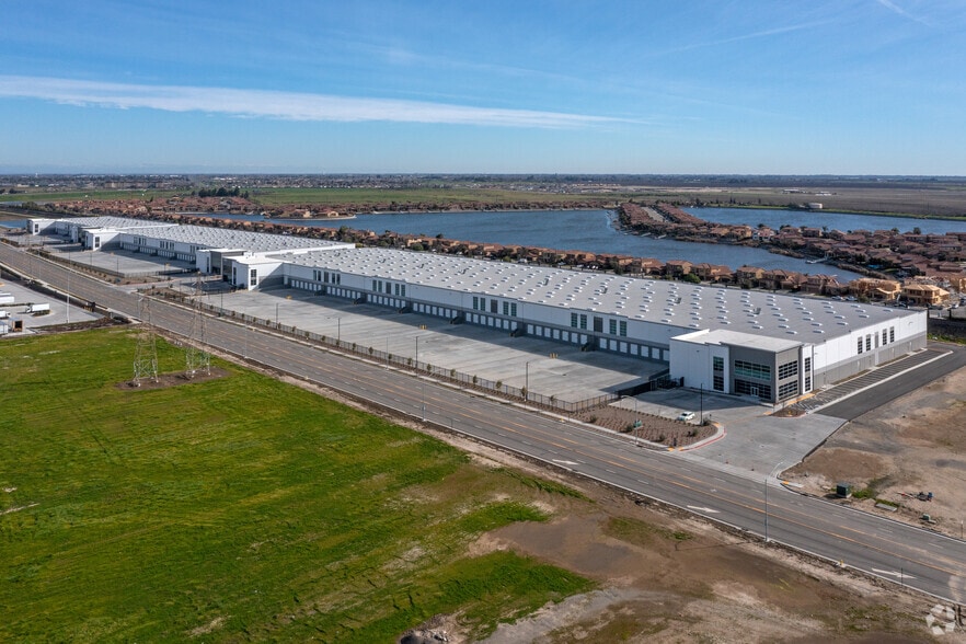More Photos Of 5050 Yosemite Ave, Lathrop Industrial For Sale