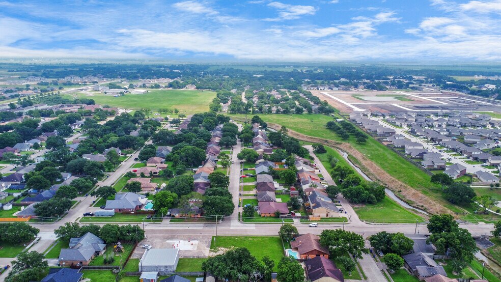 More Photos Of N Downing St, Angleton Land For Sale