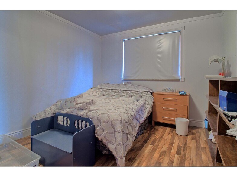 More Photos Of 40 Rue Principale, Gatineau Office For Sale