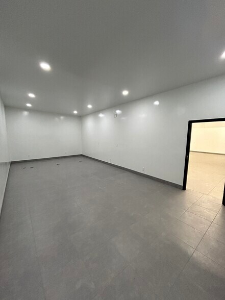 More Photos Of 1496 Harbor Ave, Long Beach Warehouse For Sale