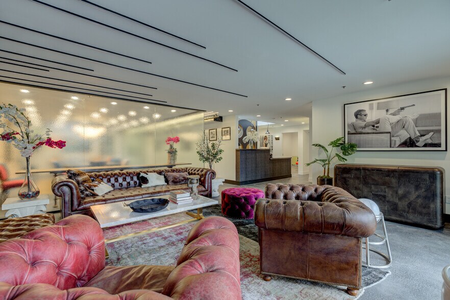 More Photos Of 710 Seward St, Los Angeles Loft Creative Space For Lease