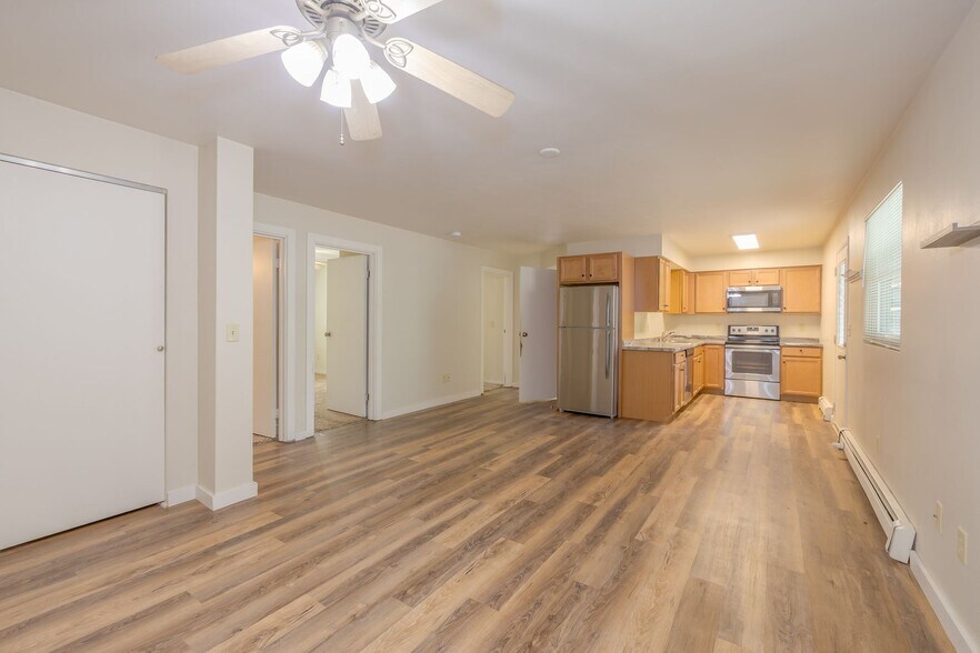 More Photos Of 836 Vine Ave, Oshkosh Apartments For Sale