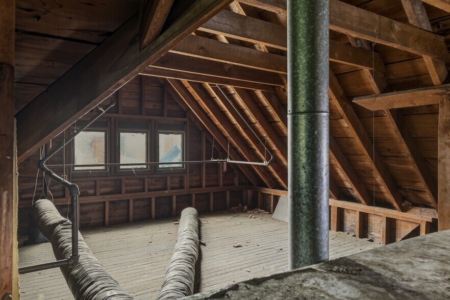 More Photos Of 355 W Church St, Elmira Office For Sale