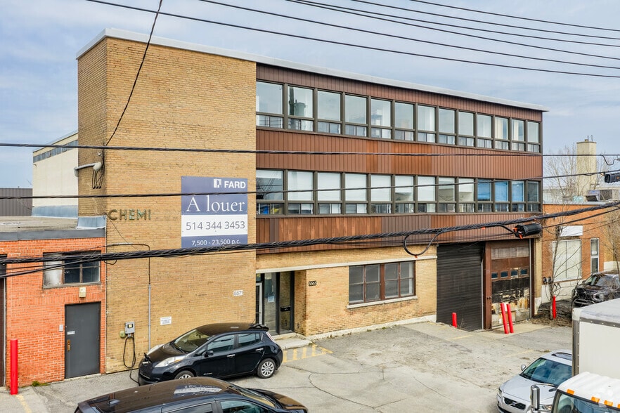 Primary Photo Of 5565-5571 Paré Rue, Mt Royal Flex For Lease