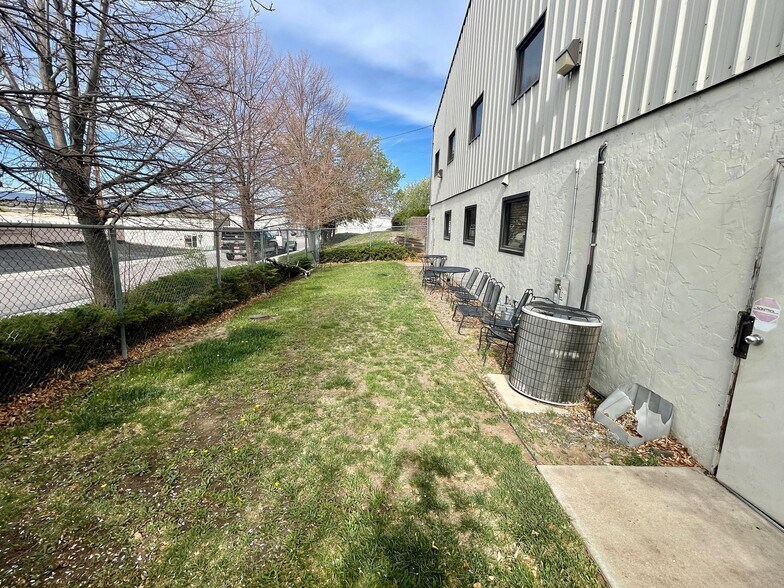 More Photos Of 3448 S Irving St, Englewood Warehouse For Sale