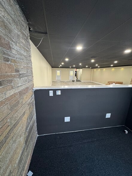 More Photos Of 1036 Chicopee St, Chicopee Storefront Retail Residential For Lease