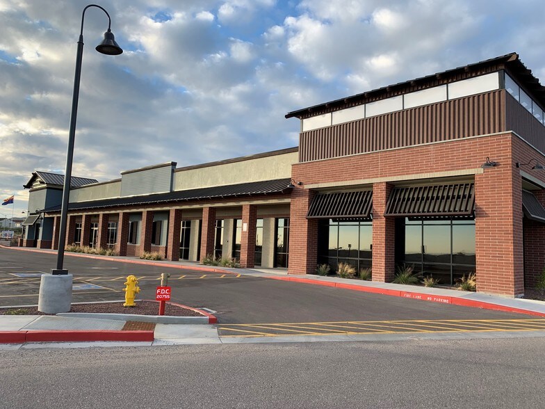 More Photos Of 20755 W McDowell Rd, Buckeye Medical For Lease