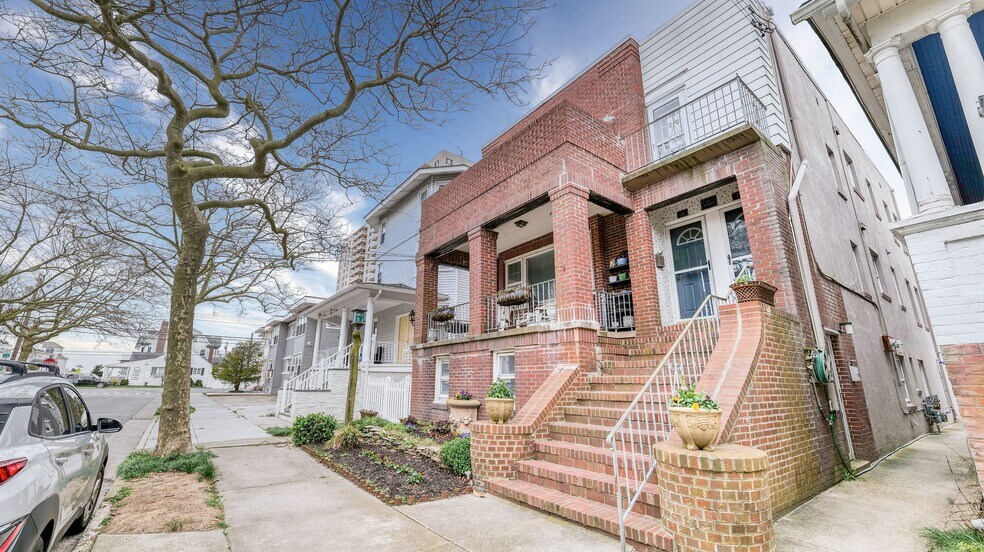 Primary Photo Of 20 S Marion Ave, Ventnor City Apartments For Sale
