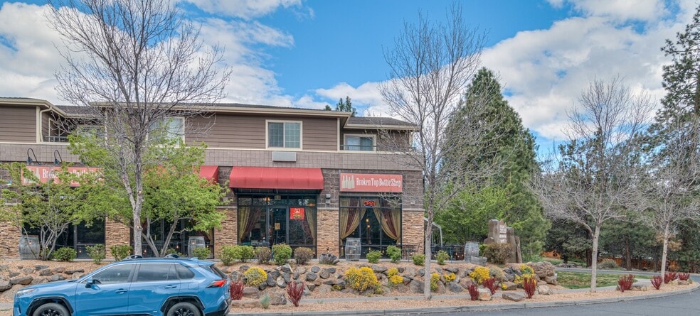 More Photos Of 1740 NW Pence Ln, Bend Freestanding For Lease