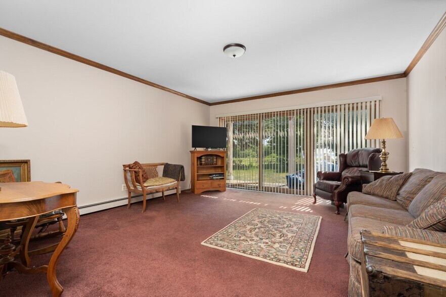 More Photos Of 10343 E Hilltop Rd, Suttons Bay Winery Vineyard For Sale