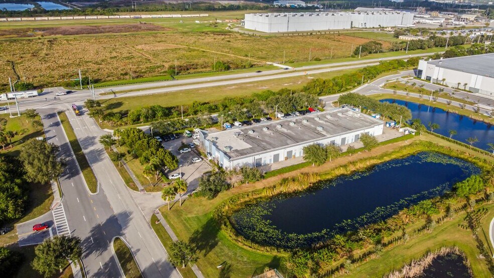 More Photos Of 6901-6945 NW LTC Pky, Port Saint Lucie Warehouse For Lease