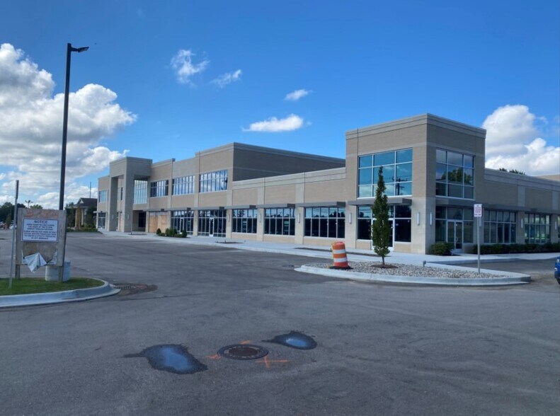 More Photos Of Rochester Rd, Rochester Hills Unknown For Lease