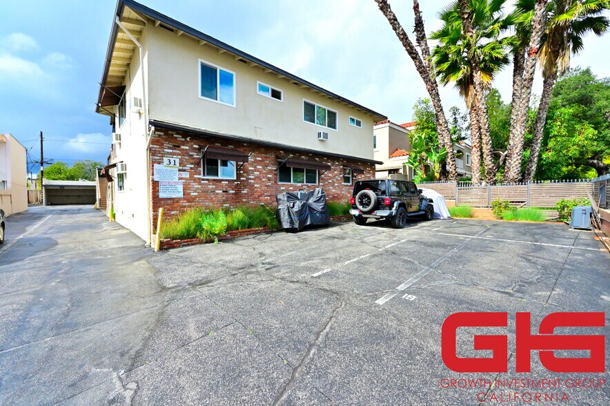 More Photos Of 31 N Parkwood Ave, Pasadena Apartments For Sale