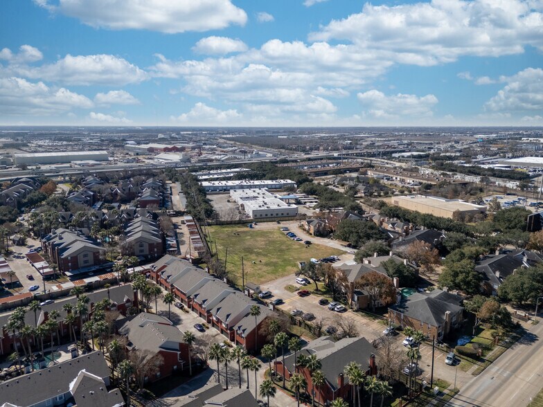 More Photos Of 2626 Holly Hall St, Houston Land For Sale
