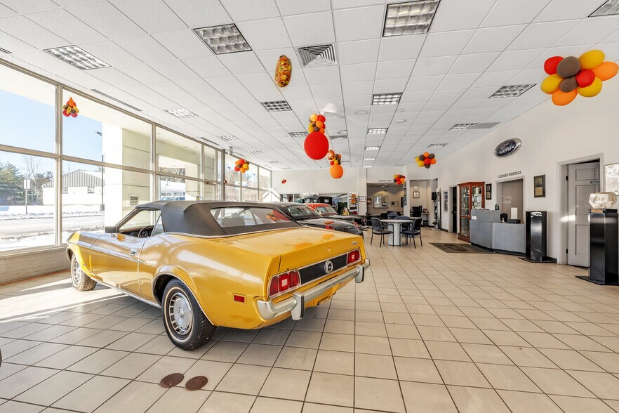 More Photos Of , Holden Unknown For Sale