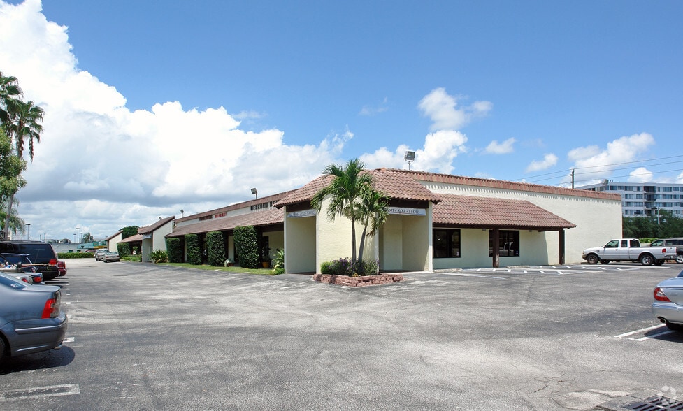 More Photos Of 1649 Forum Pl, West Palm Beach Unknown For Lease