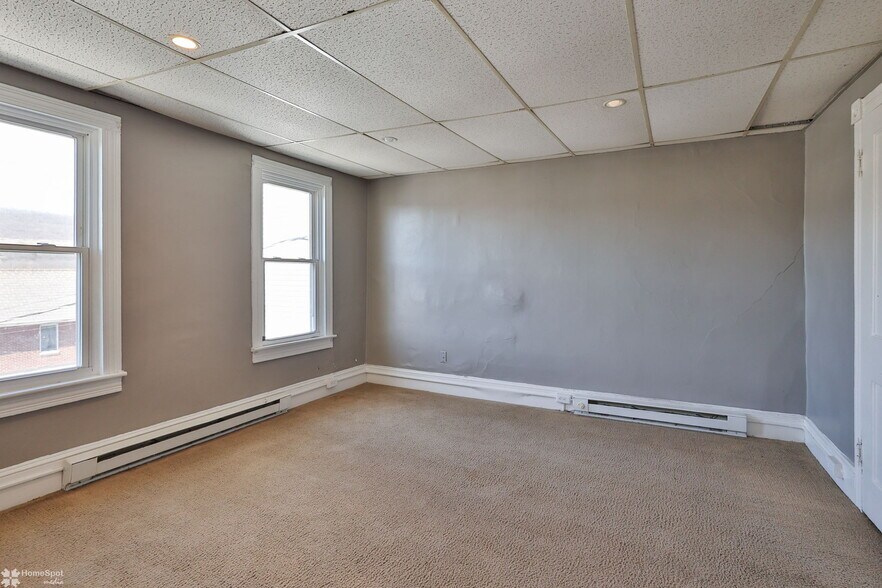 More Photos Of 302 W Abbott St, Lansford Multifamily For Sale
