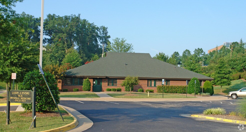More Photos Of 240 Executive Center Pky, Fredericksburg Medical For Lease