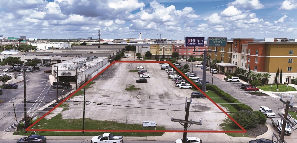 More Photos Of 8519 Broadway, San Antonio Land For Sale